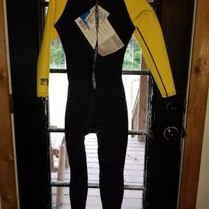 Body glove wetsuit